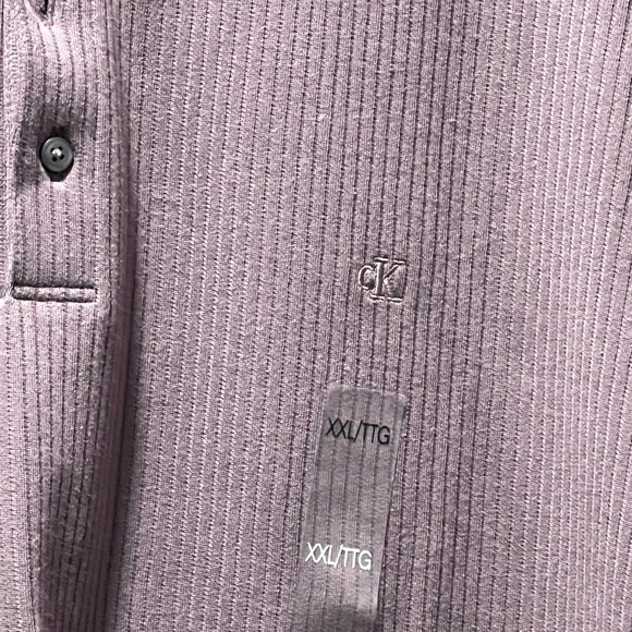 Calvin Klein - Picture 4 of 6